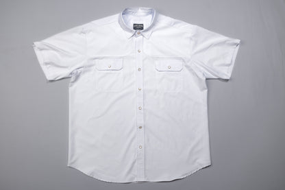 White short-sleeve shirt on a gray background